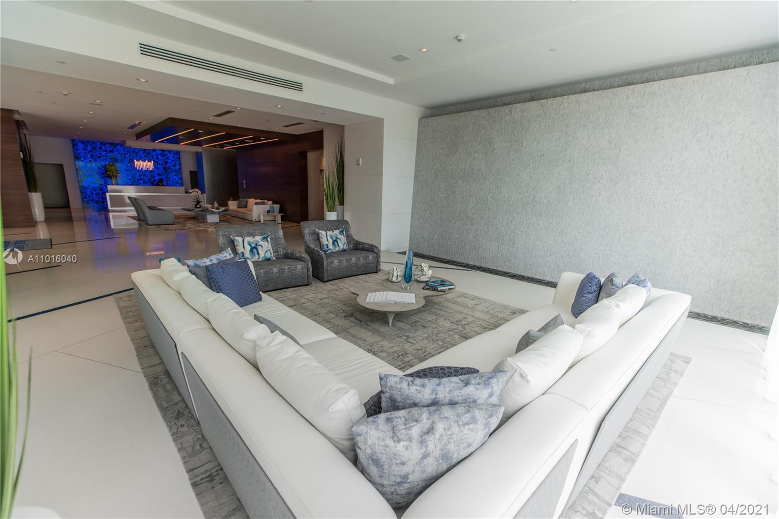 300 Sunny Isles Blvd Unit: 4-703