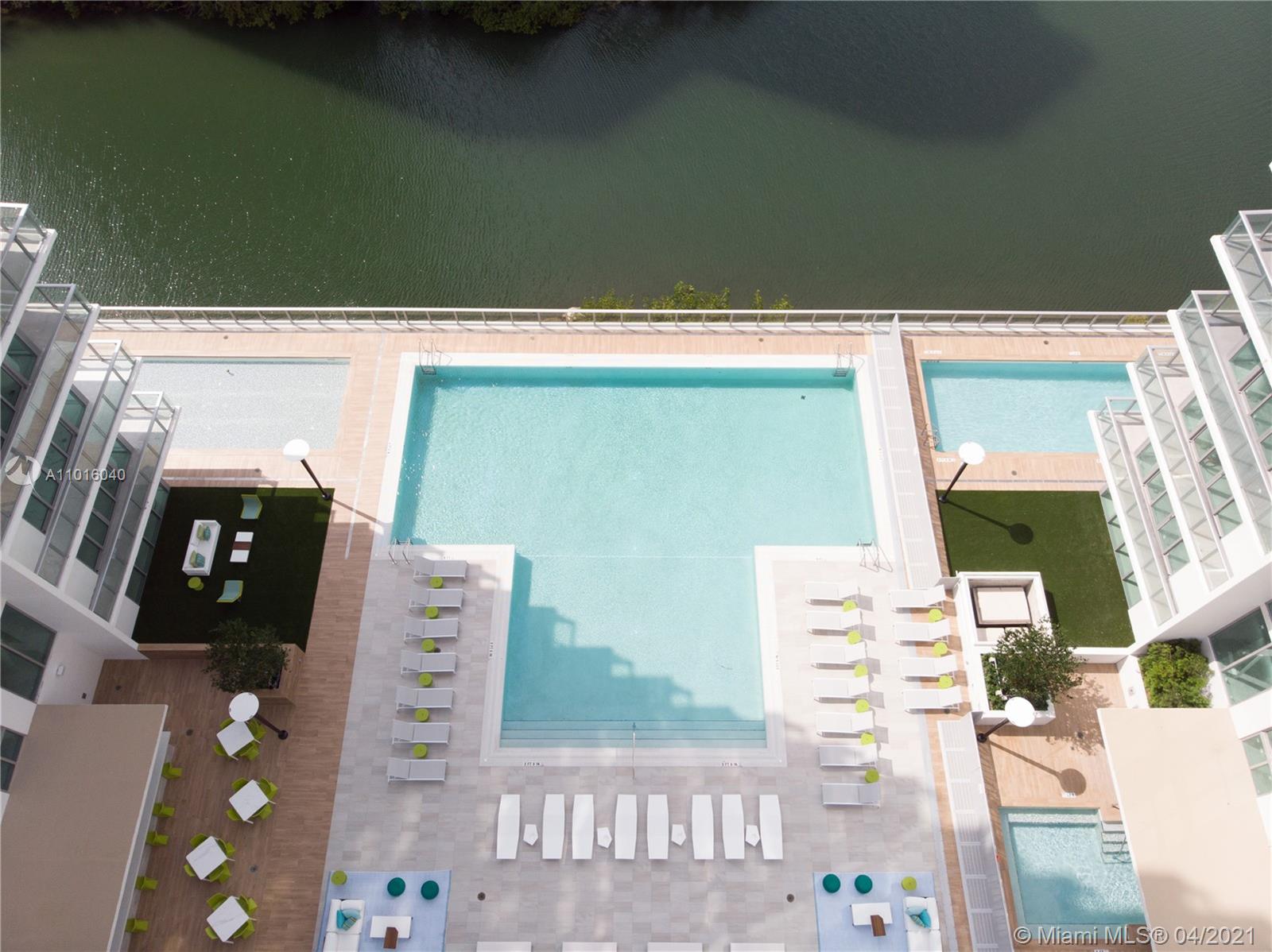 300 Sunny Isles Blvd Unit: 4-703