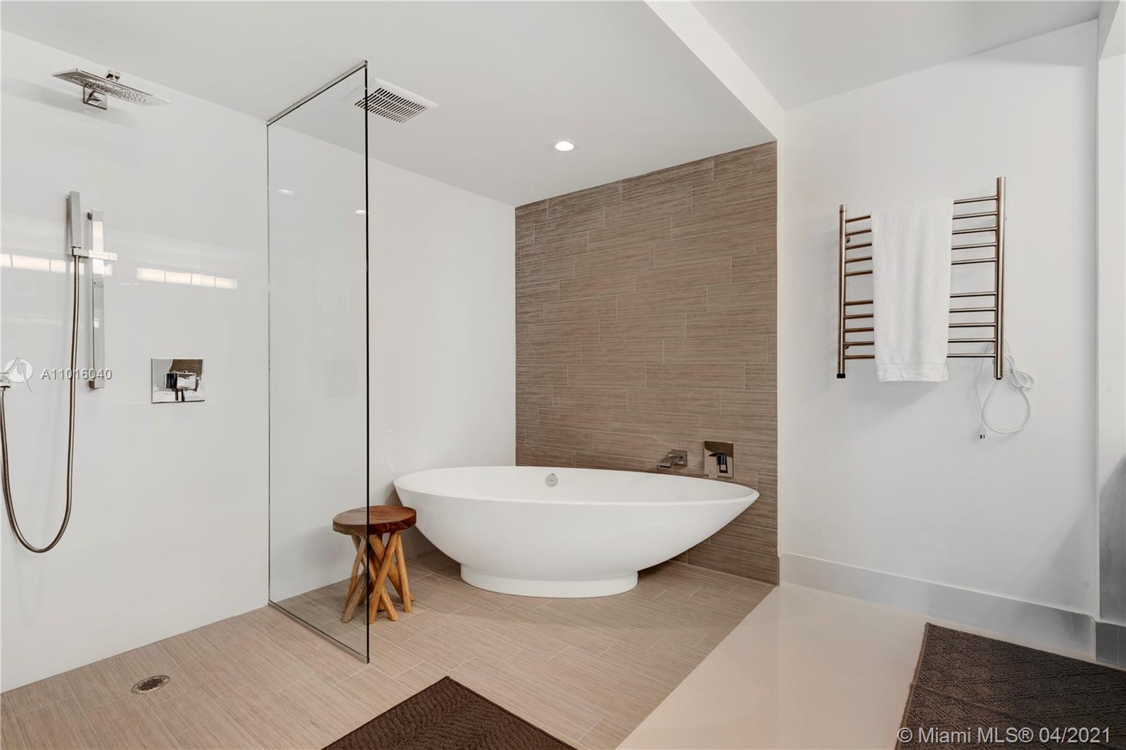 300 Sunny Isles Blvd Unit: 4-703