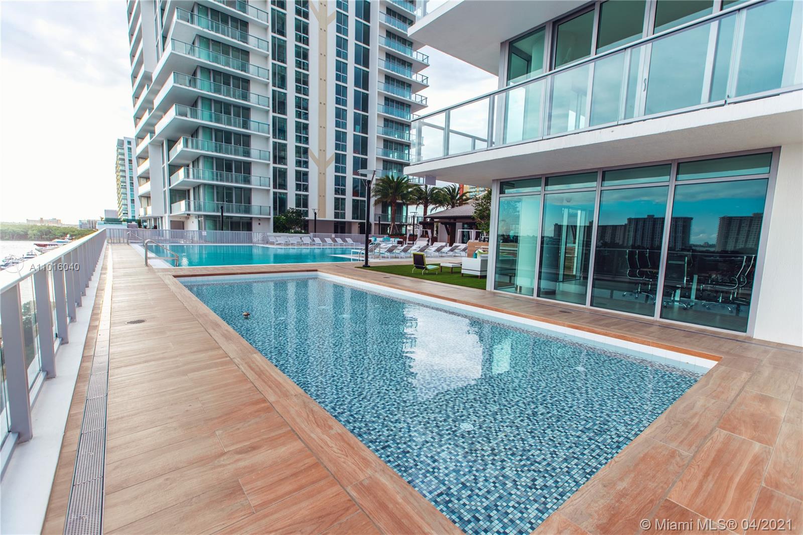 300 Sunny Isles Blvd Unit: 4-703