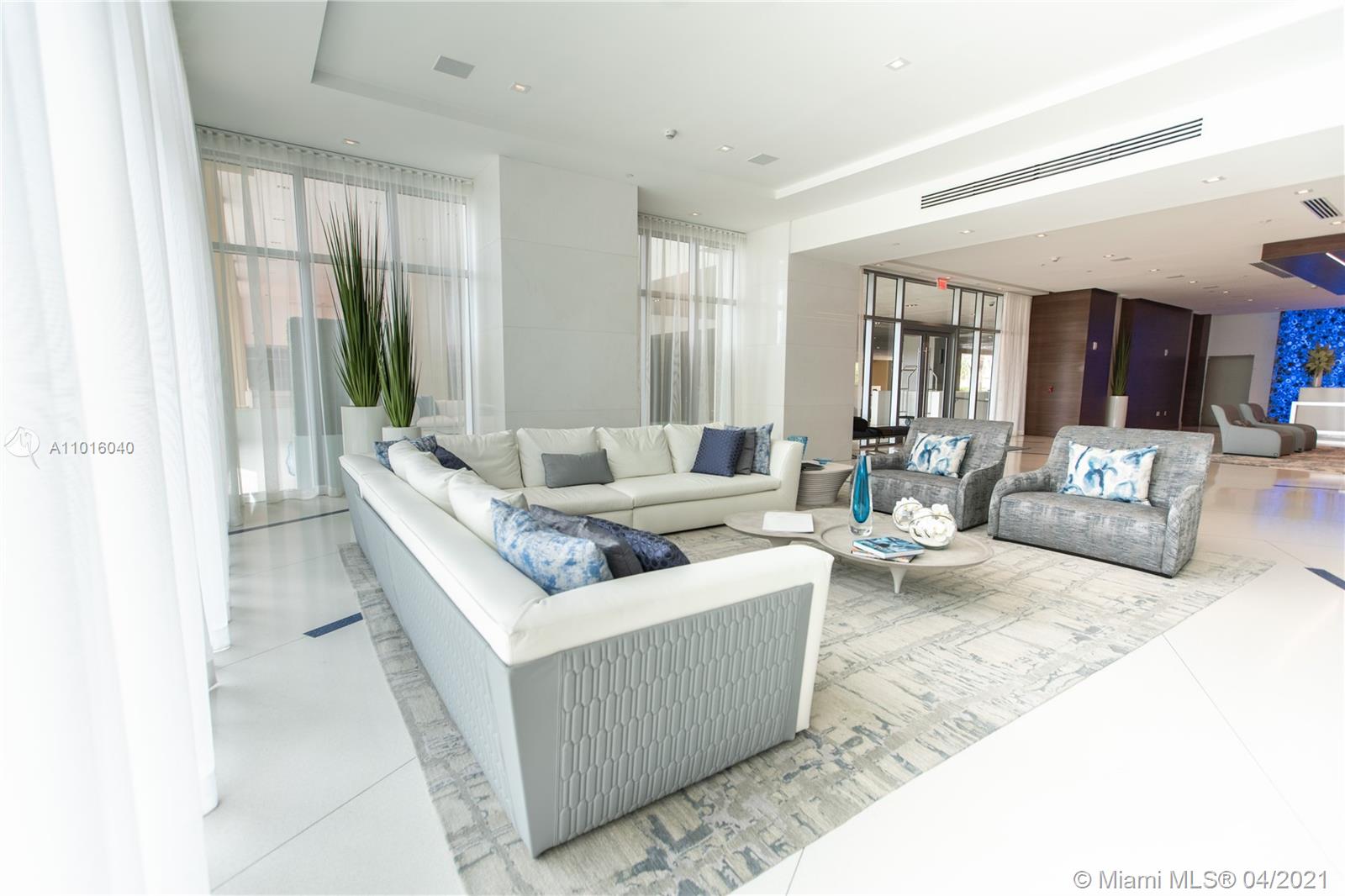 300 Sunny Isles Blvd Unit: 4-703
