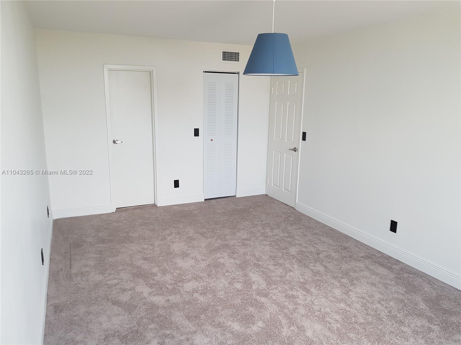 13499 Biscayne Blvd Unit: 903