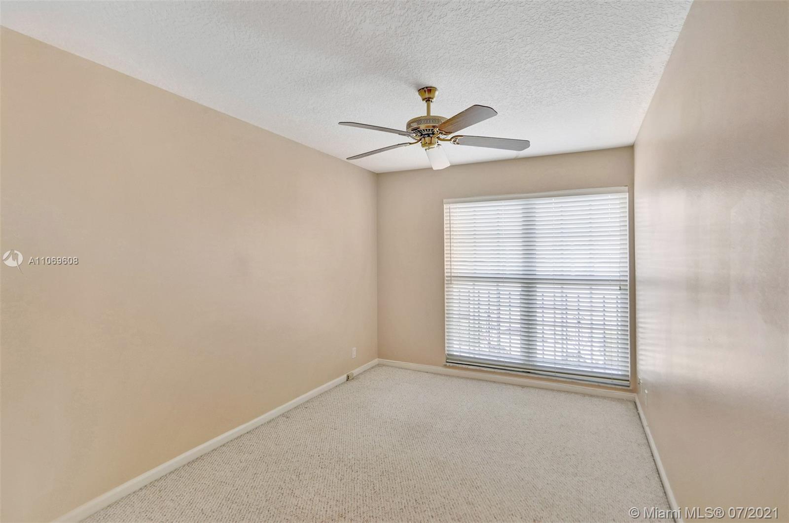 1194 Hillsboro Mile Unit: 34