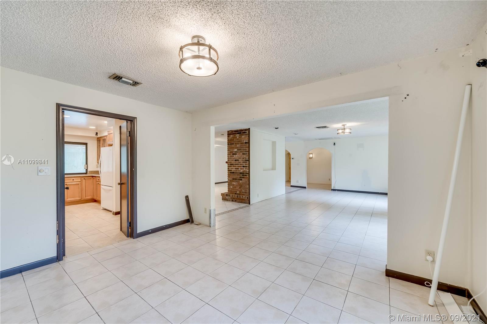 11050 SW 57th St