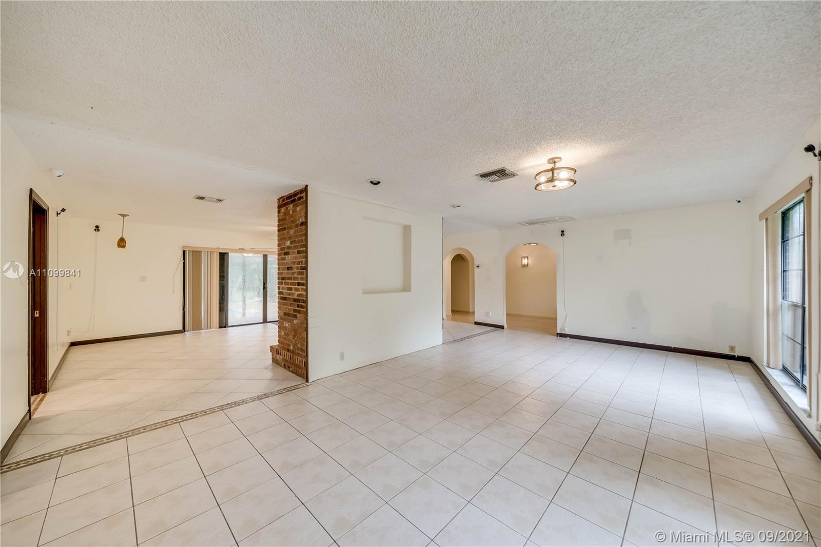 11050 SW 57th St