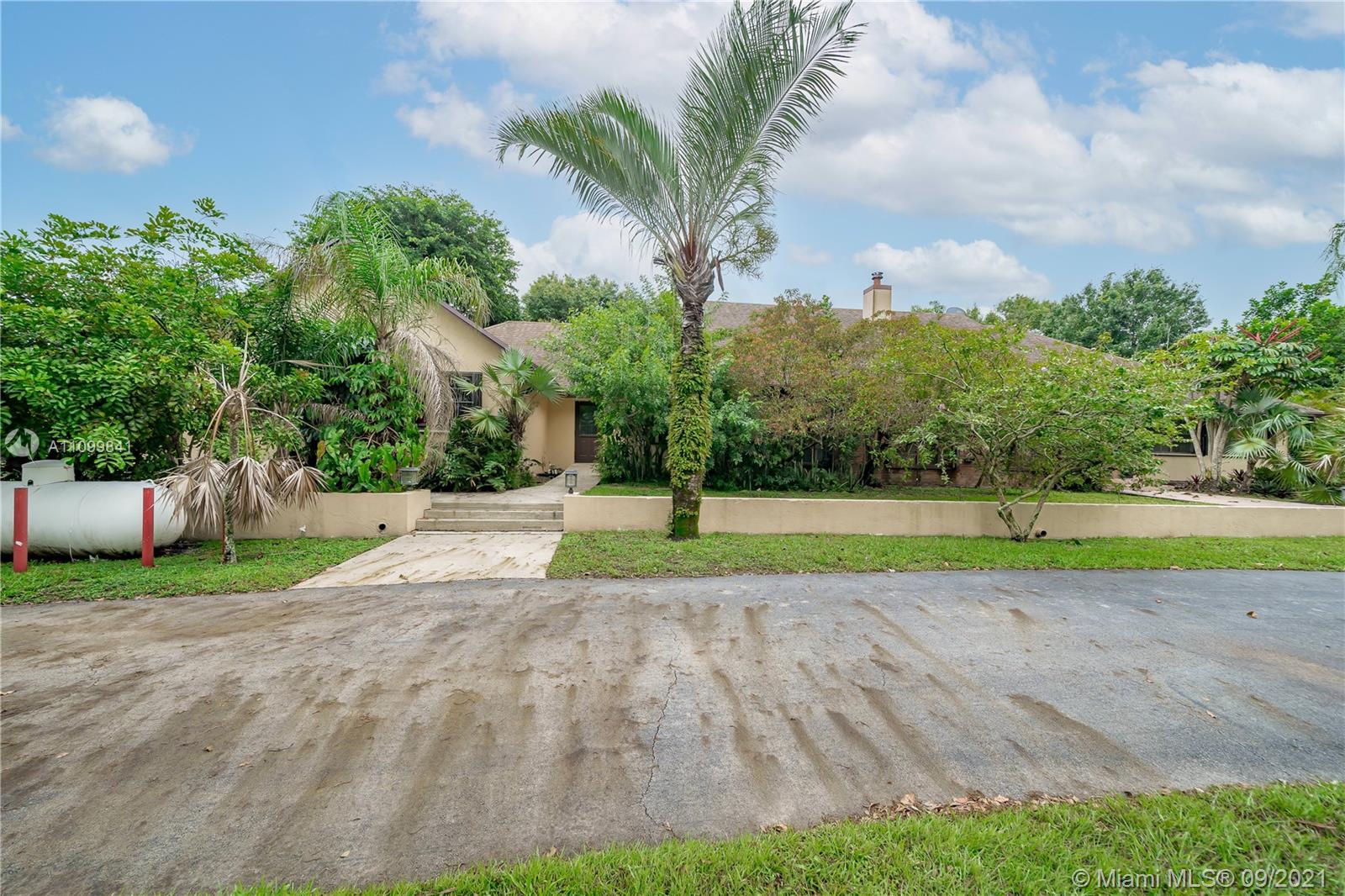 11050 SW 57th St