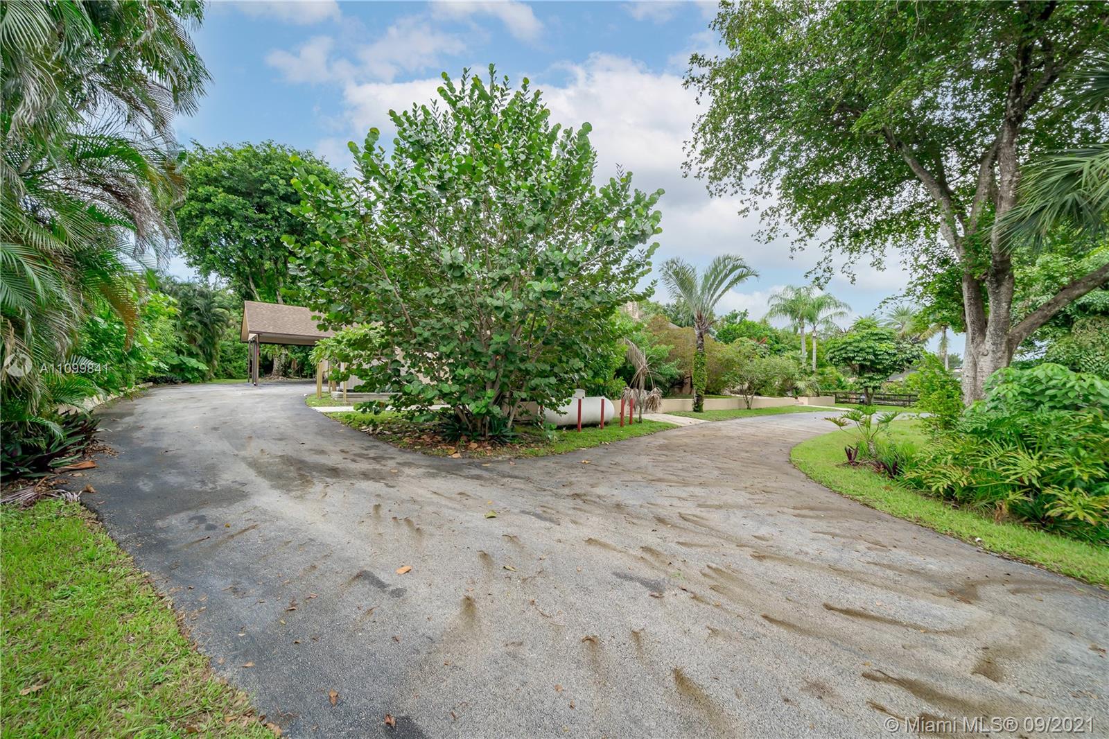 11050 SW 57th St