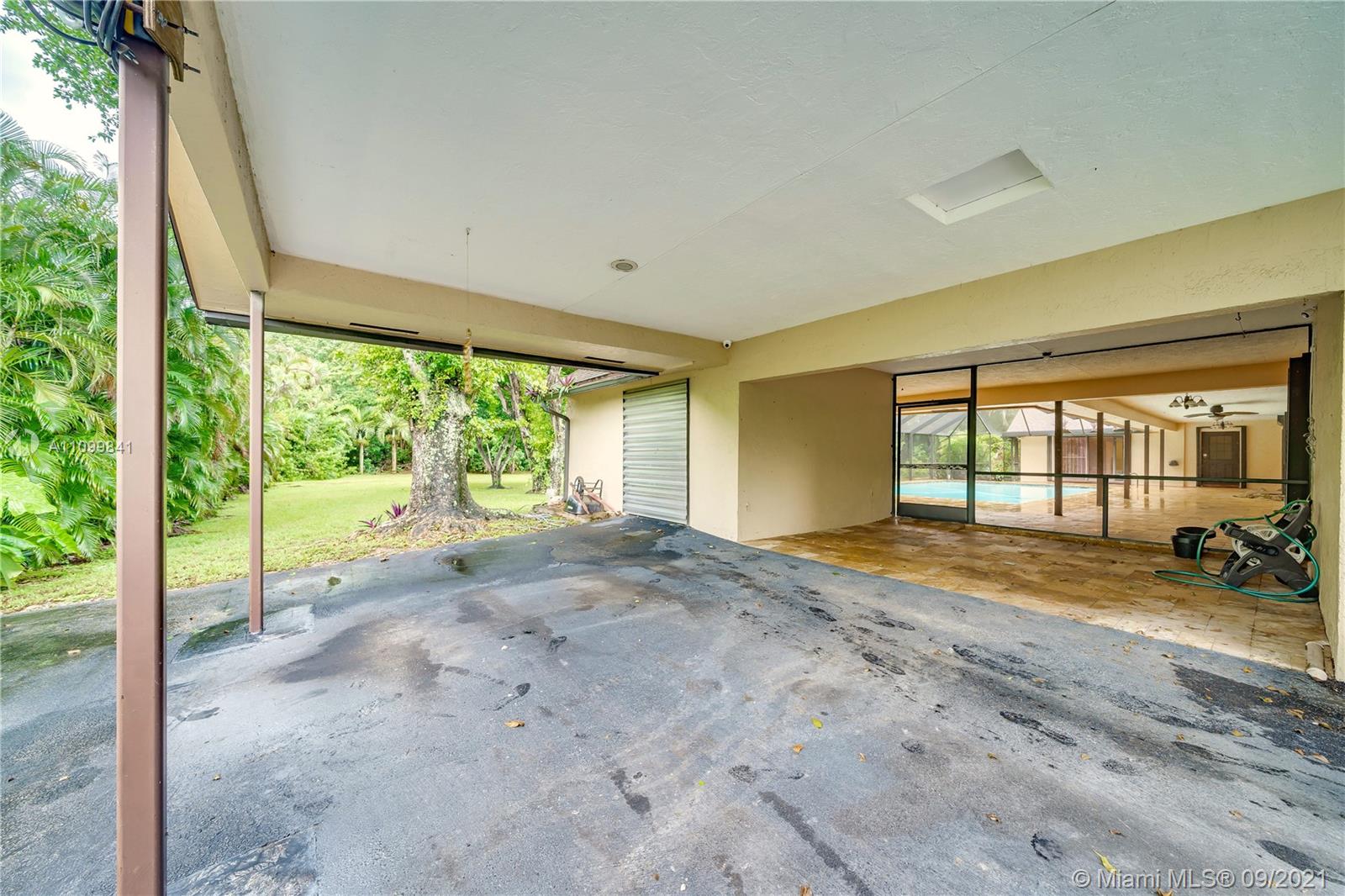 11050 SW 57th St