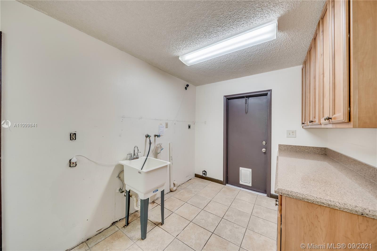 11050 SW 57th St