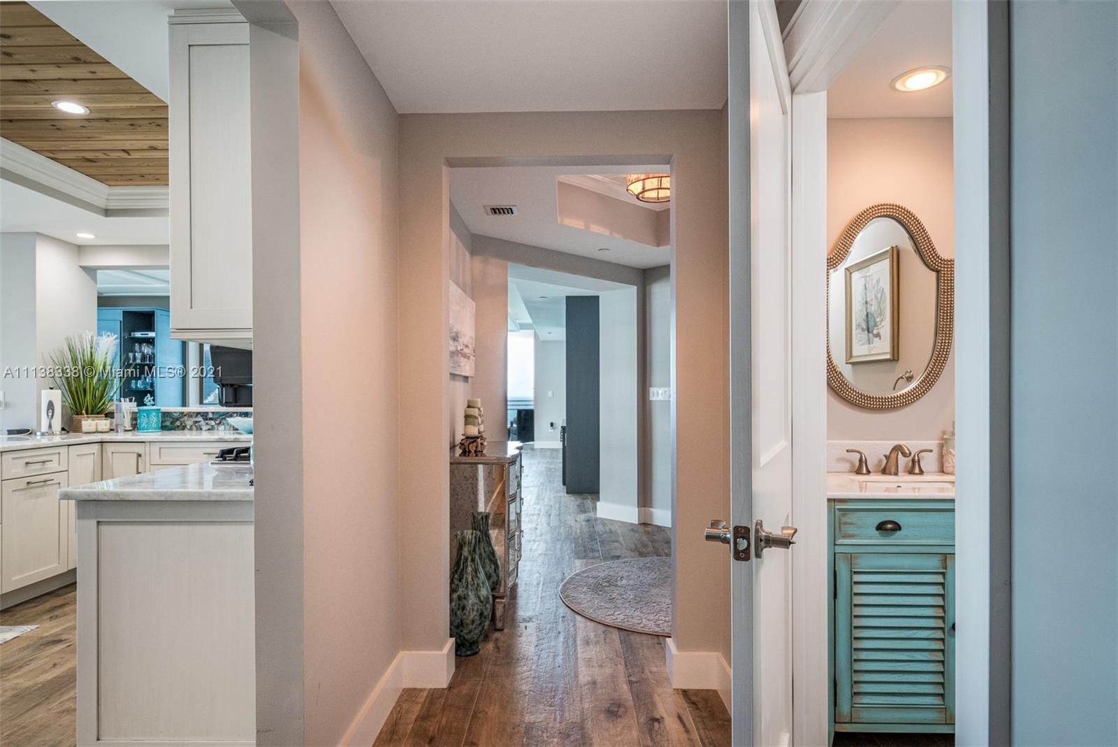 3535 S Ocean Dr Unit: 1402