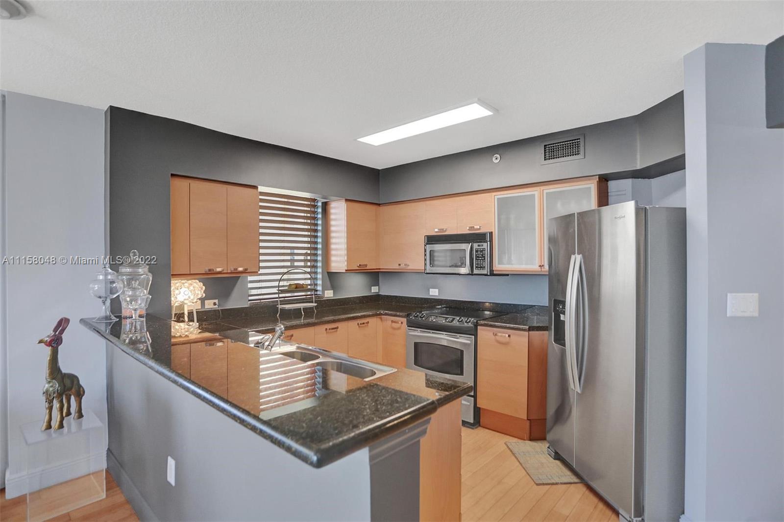 2011 N Ocean Blvd Unit: 501