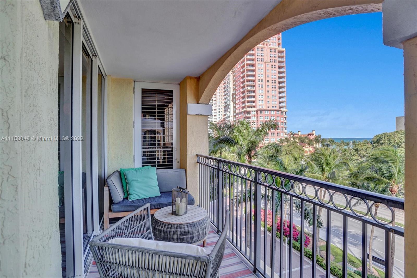 2011 N Ocean Blvd Unit: 501
