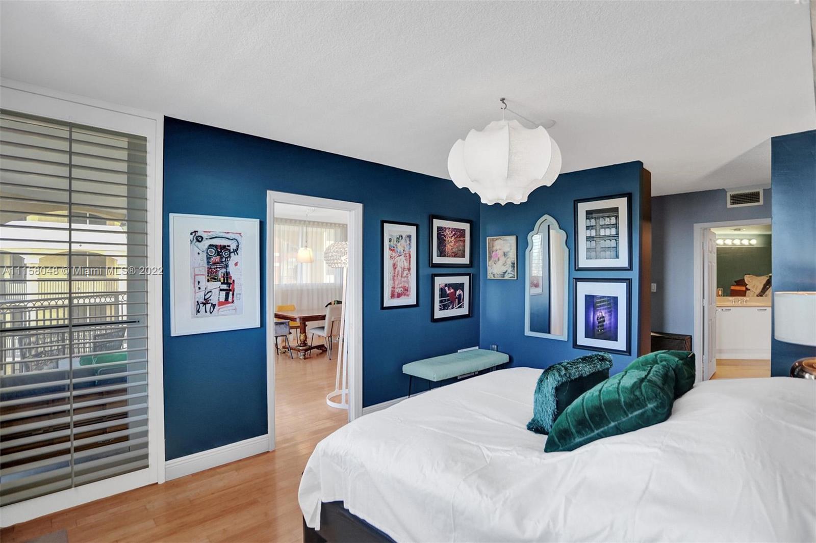 2011 N Ocean Blvd Unit: 501
