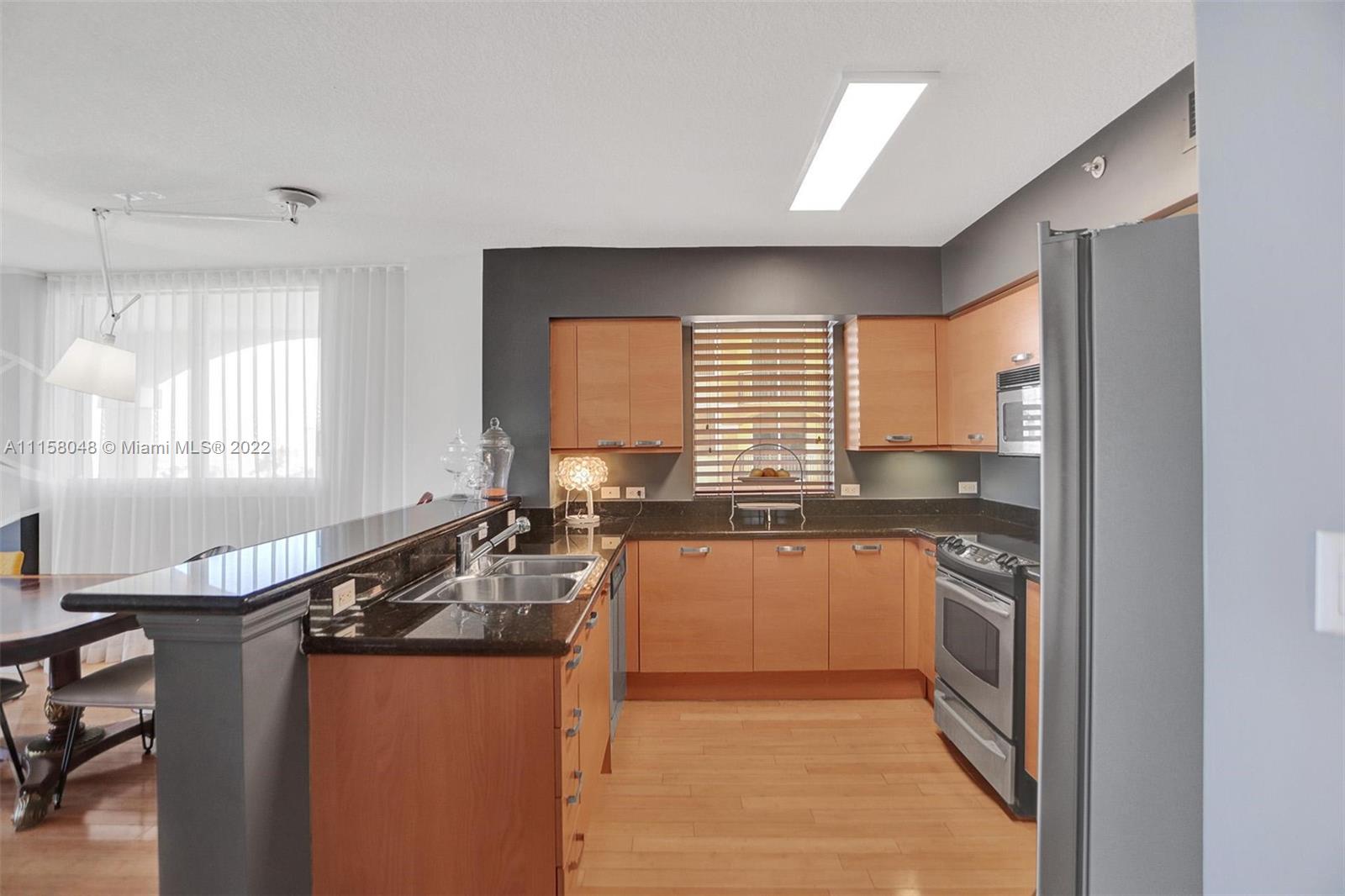 2011 N Ocean Blvd Unit: 501