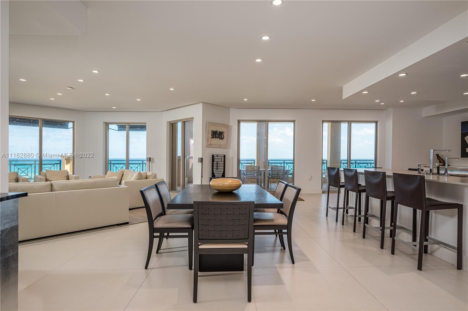 3415 N Ocean Dr Unit: 701