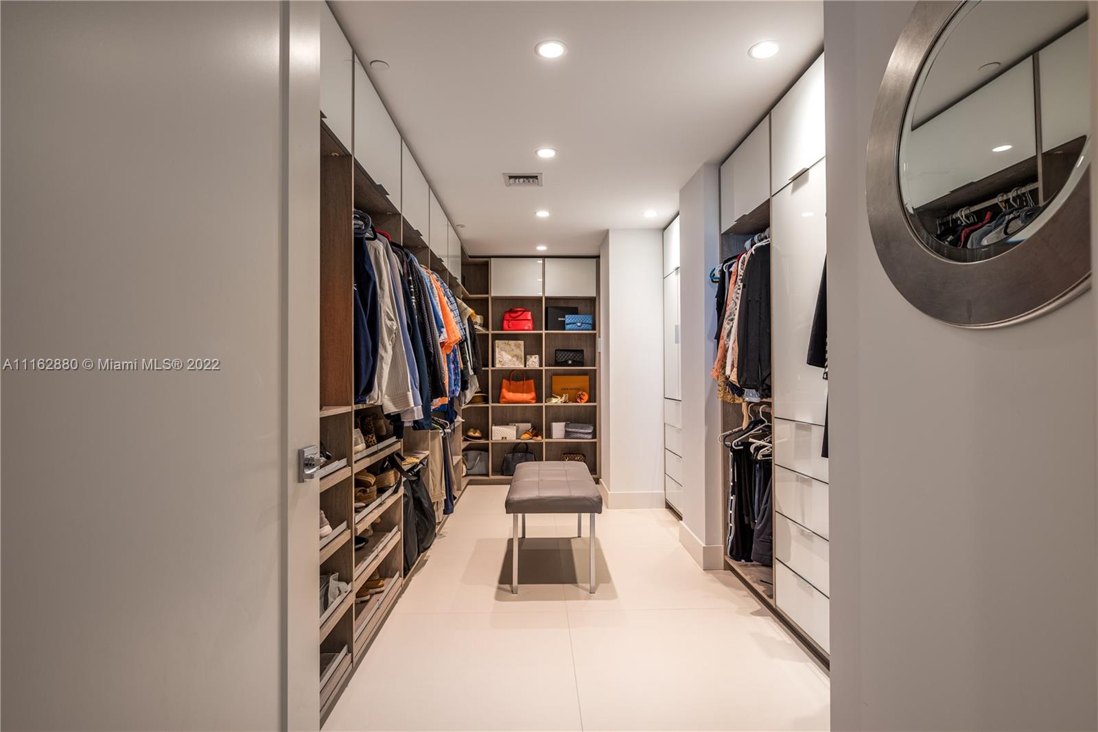 3415 N Ocean Dr Unit: 701