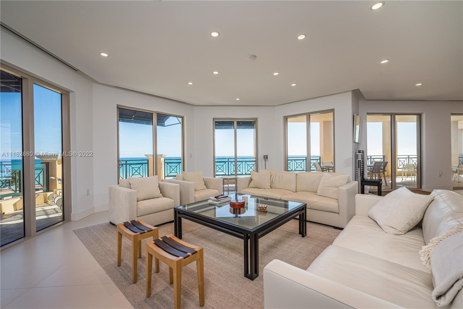 3415 N Ocean Dr Unit: 701