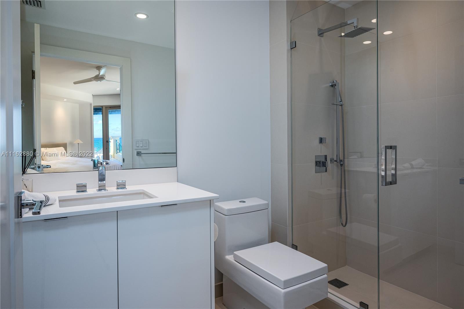 3415 N Ocean Dr Unit: 701