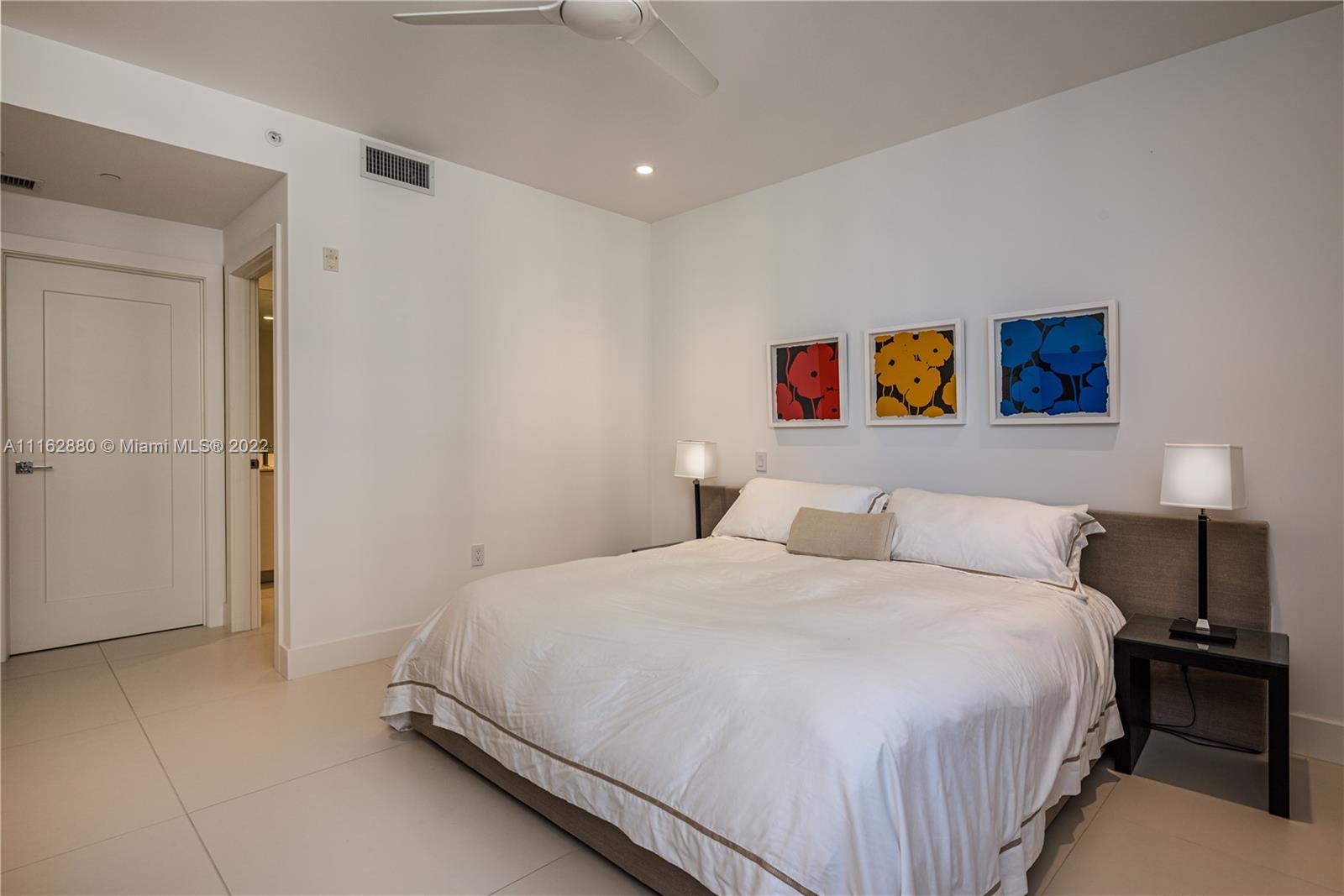 3415 N Ocean Dr Unit: 701