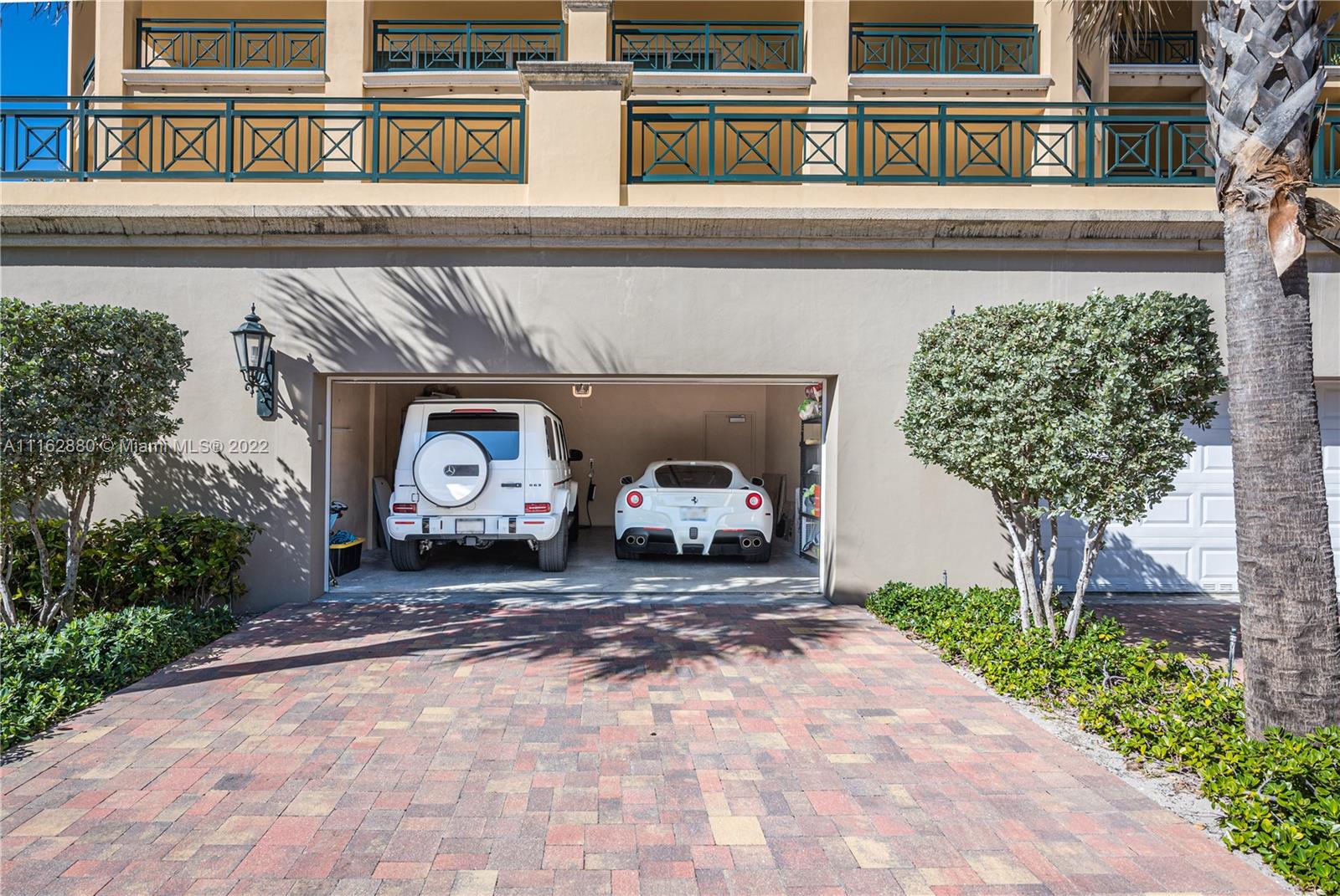 3415 N Ocean Dr Unit: 701