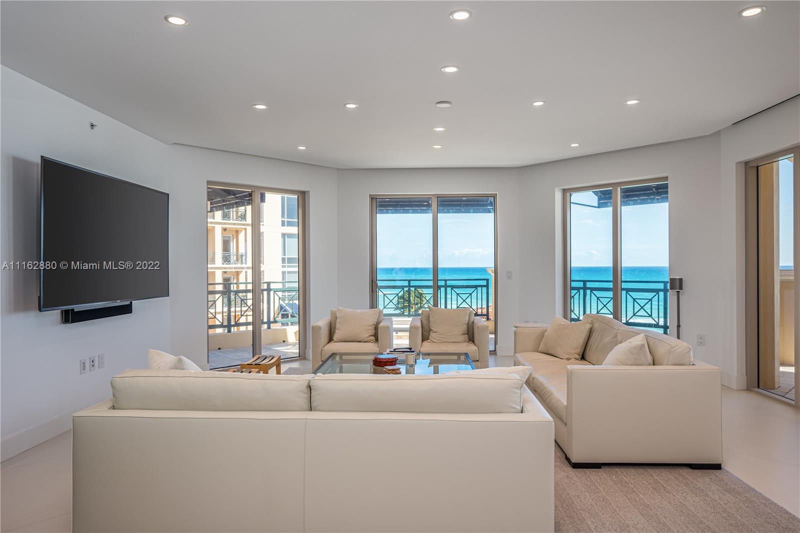 3415 N Ocean Dr Unit: 701
