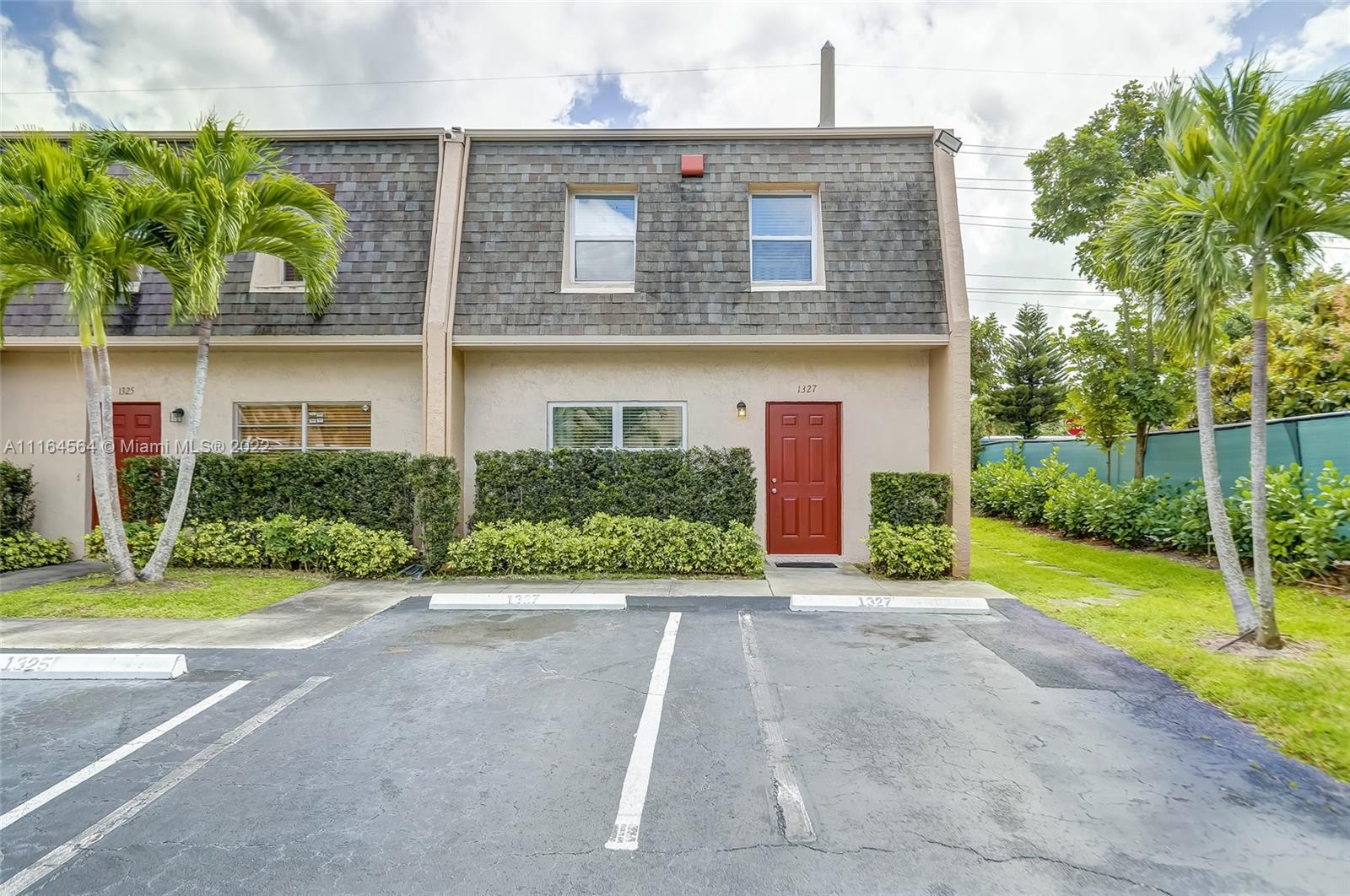 1327 Partridge Close Unit: 57