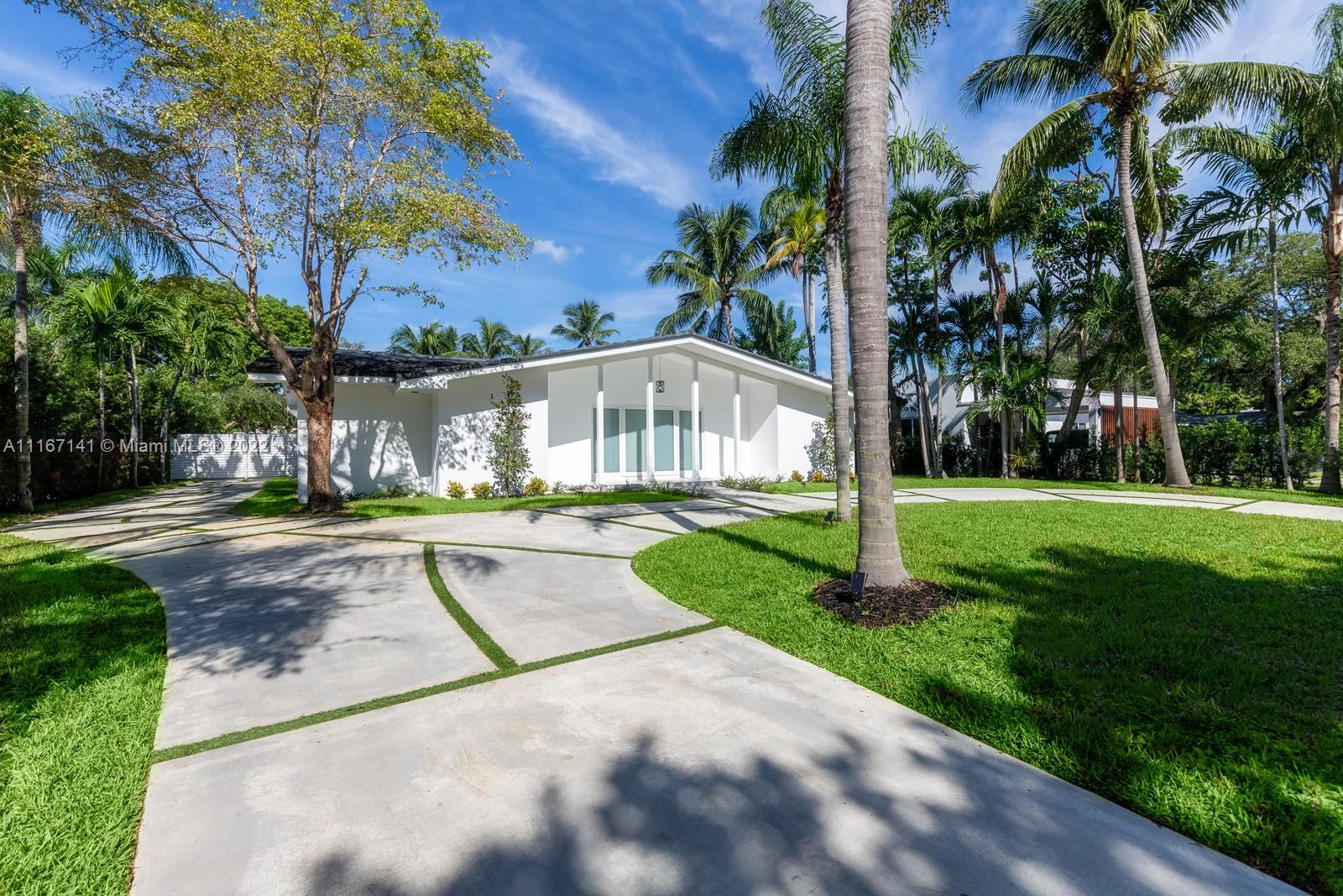 4730 Bay Point Rd