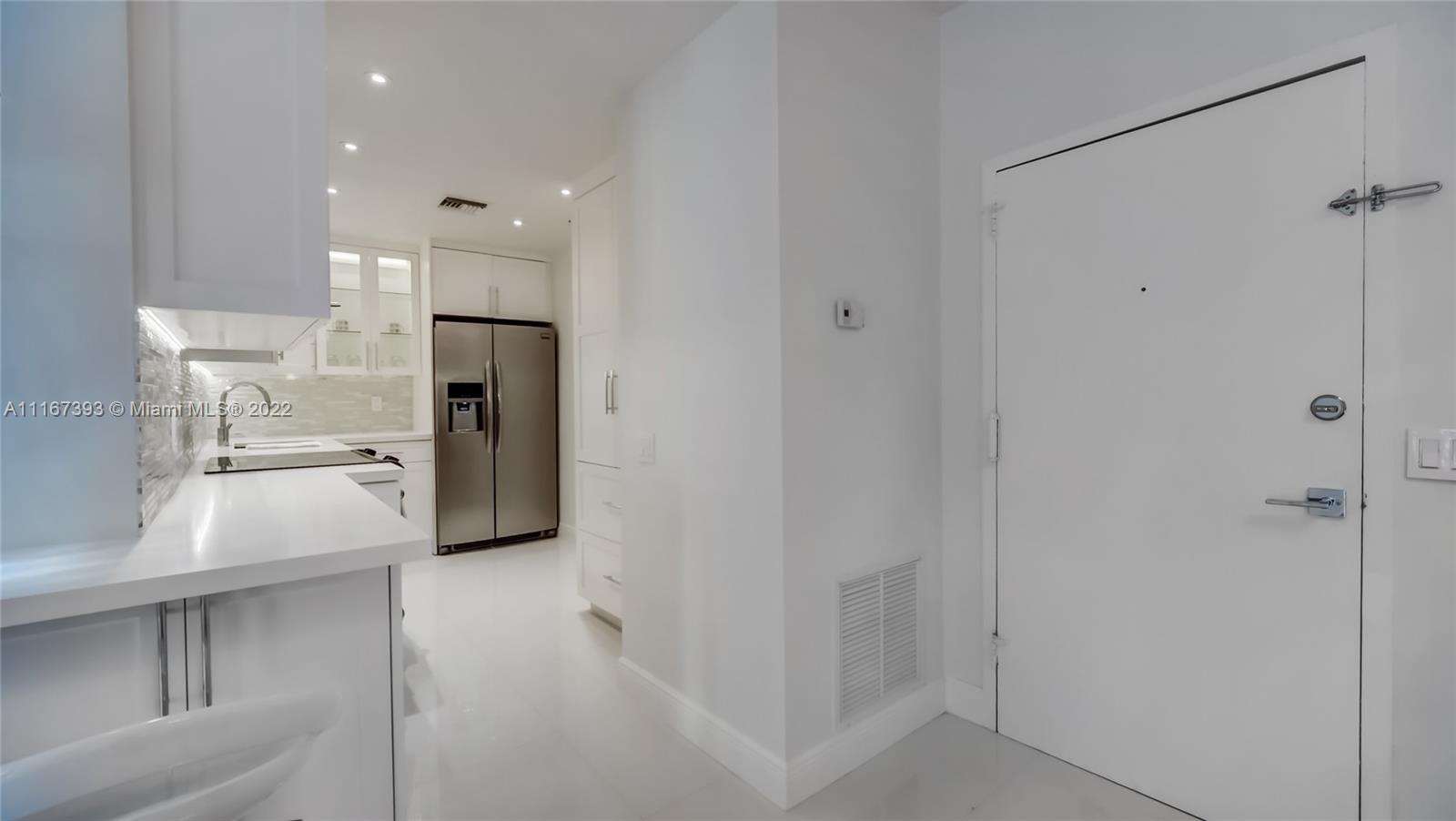 6969 Collins Ave Unit: 1412