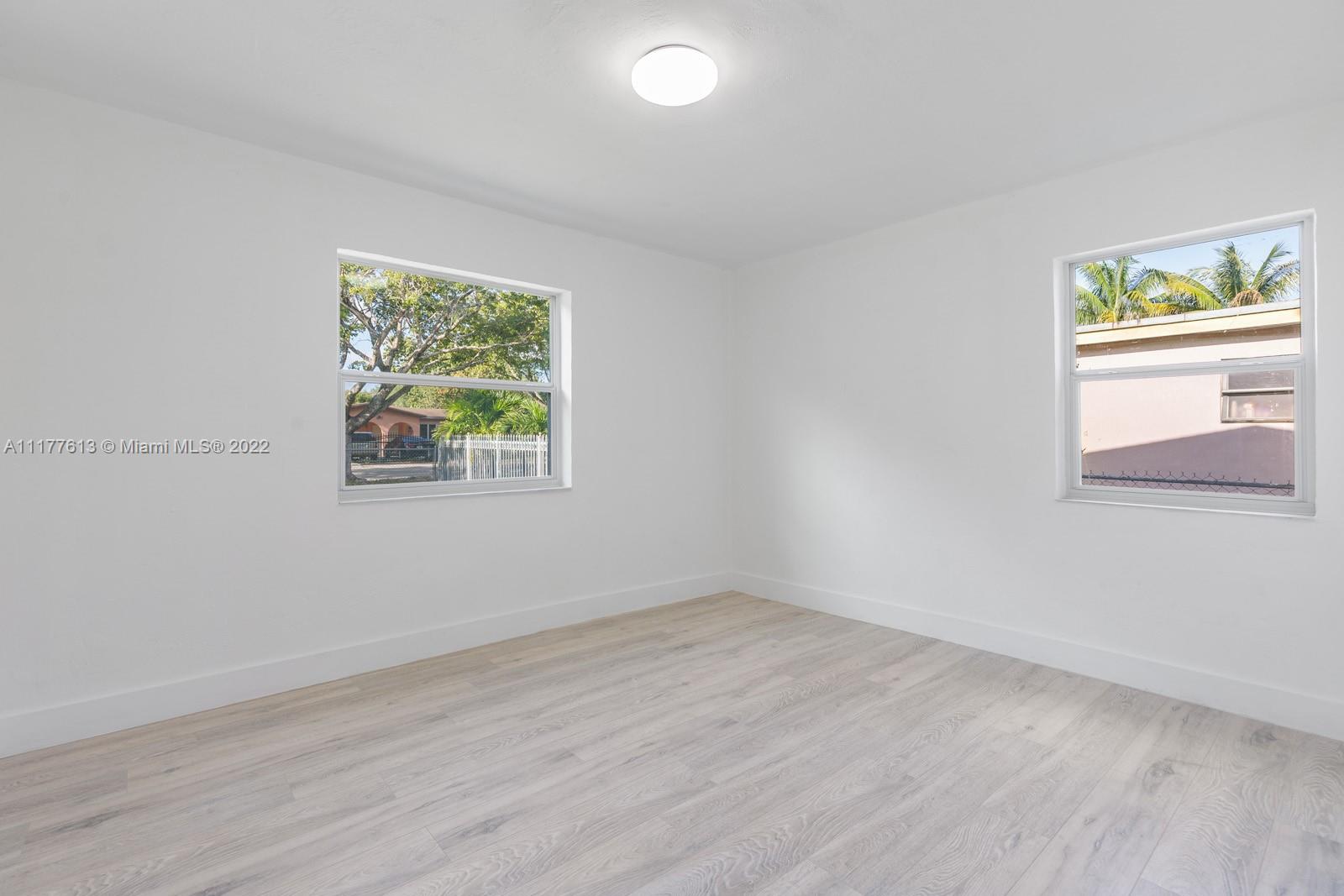 1640NW 132ST