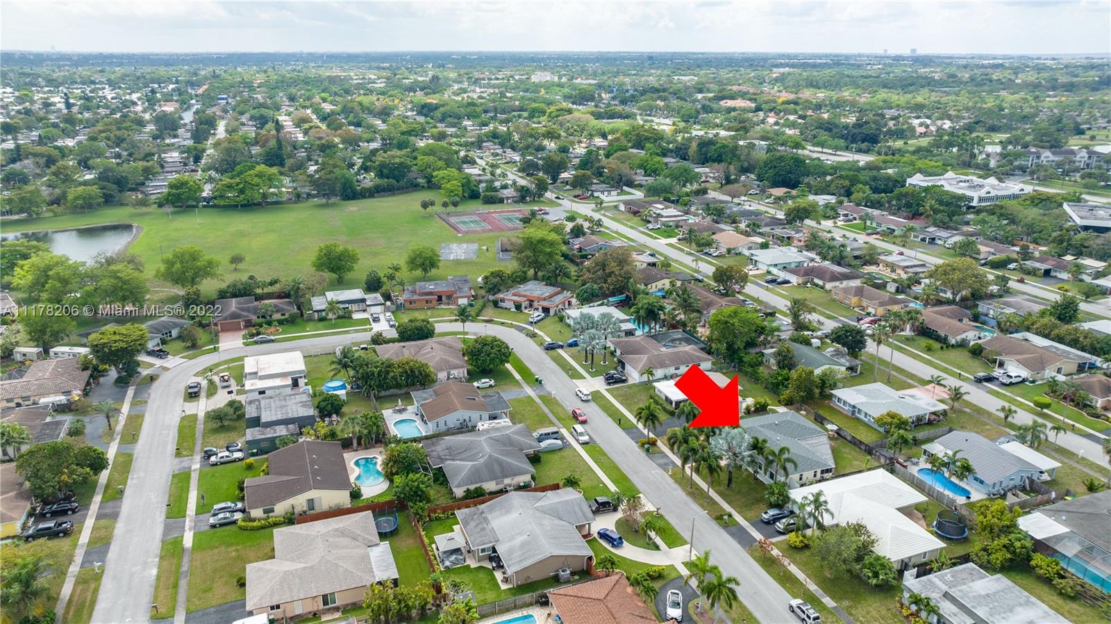 8107 NW 74th Ave
