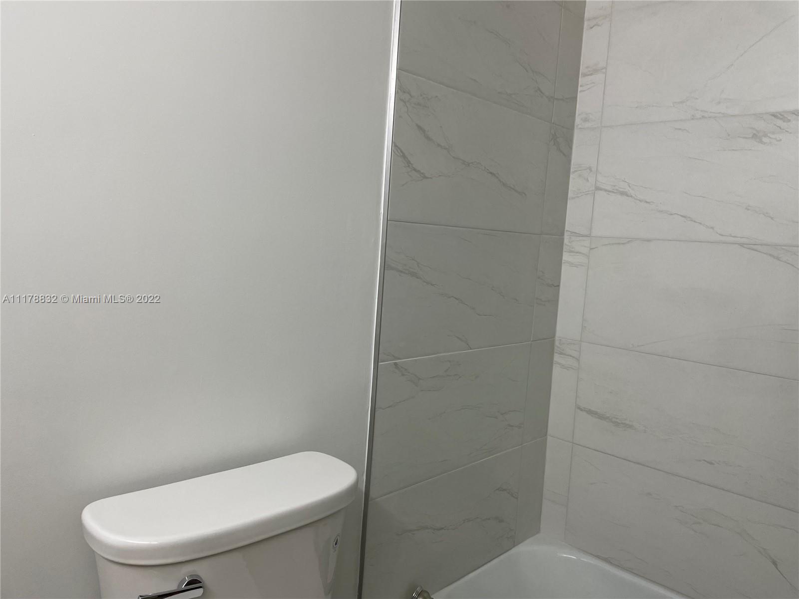 6200 NE 22nd Way Unit: 306