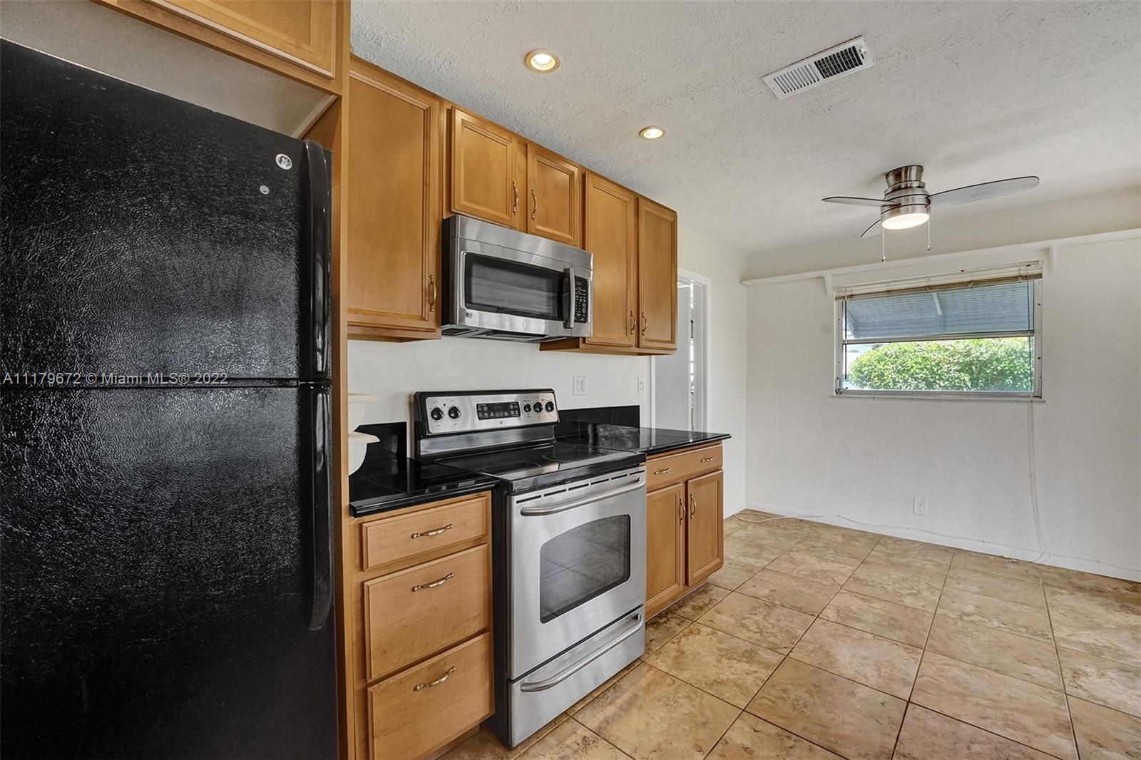 6750 NW 16th St