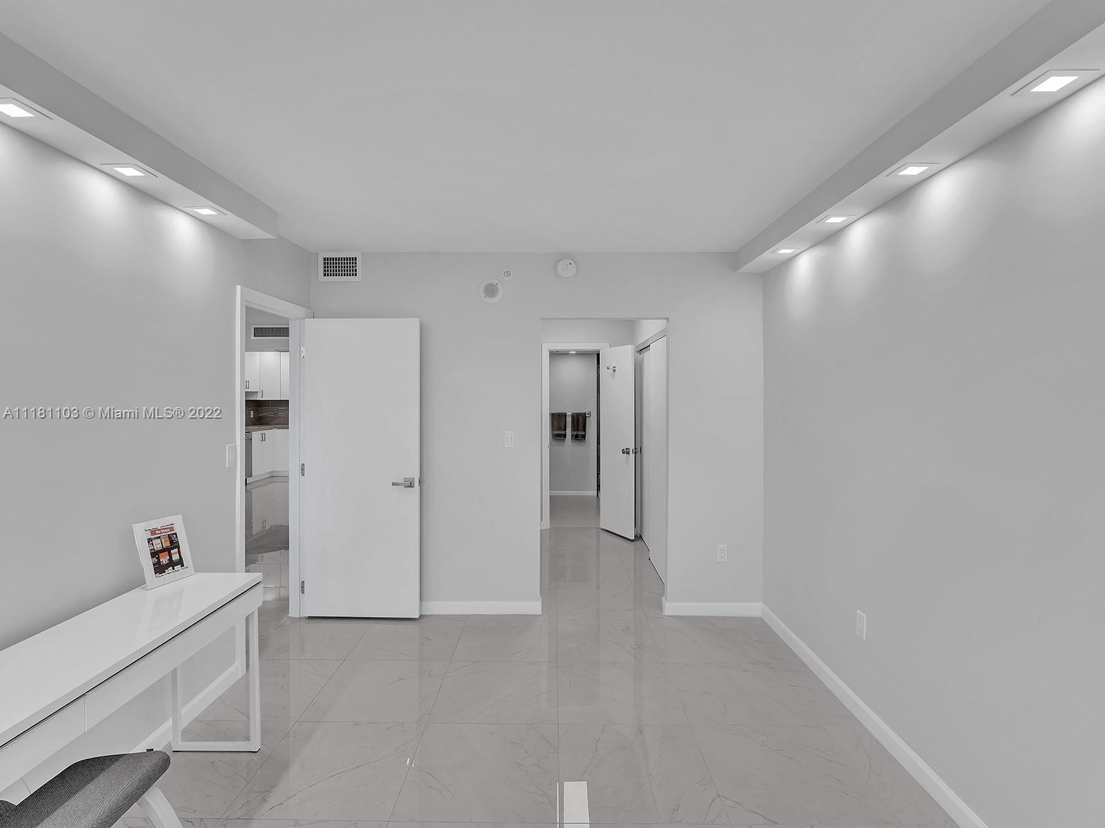 20515 E Country Club Dr Unit: 1849