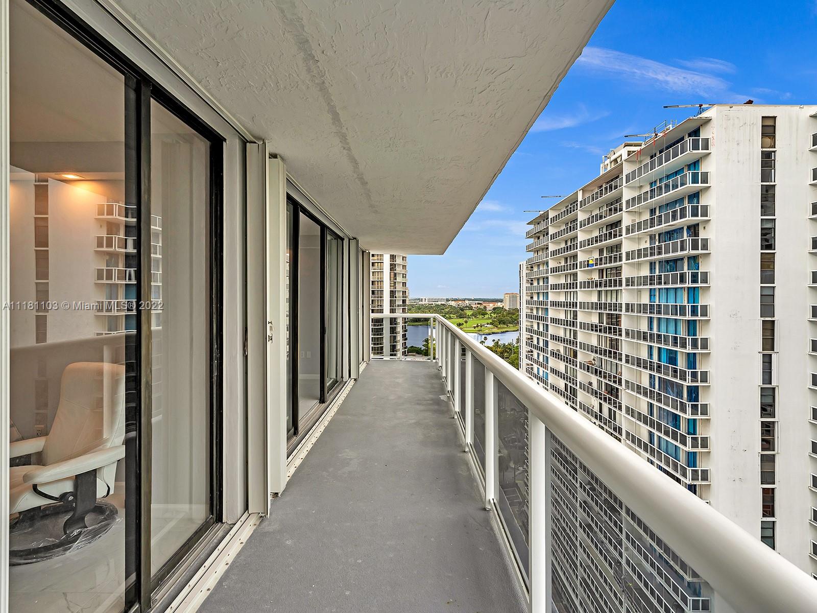 20515 E Country Club Dr Unit: 1849