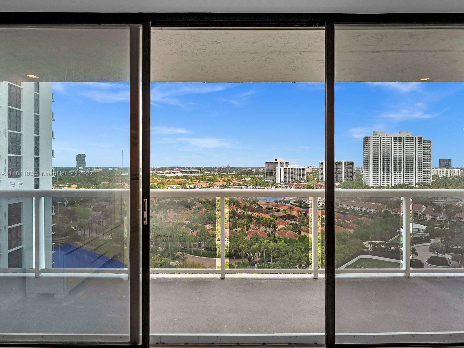20515 E Country Club Dr Unit: 1849