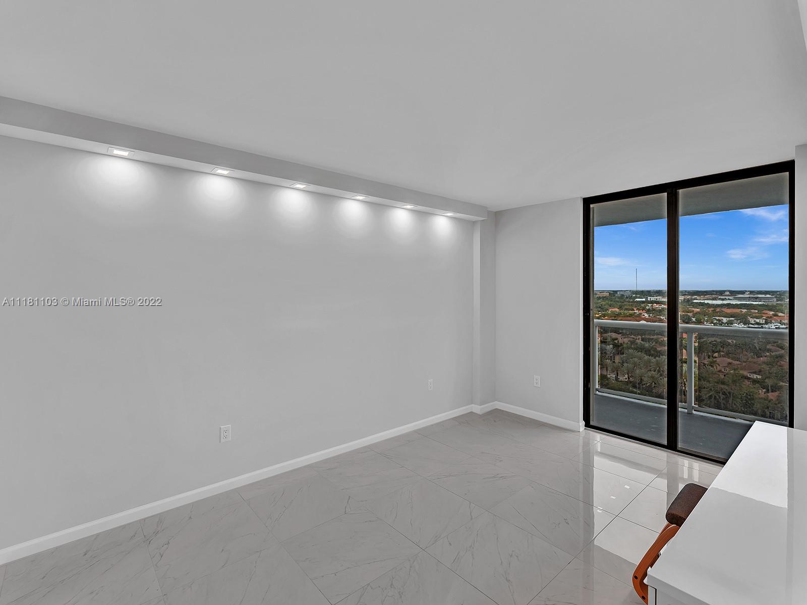 20515 E Country Club Dr Unit: 1849
