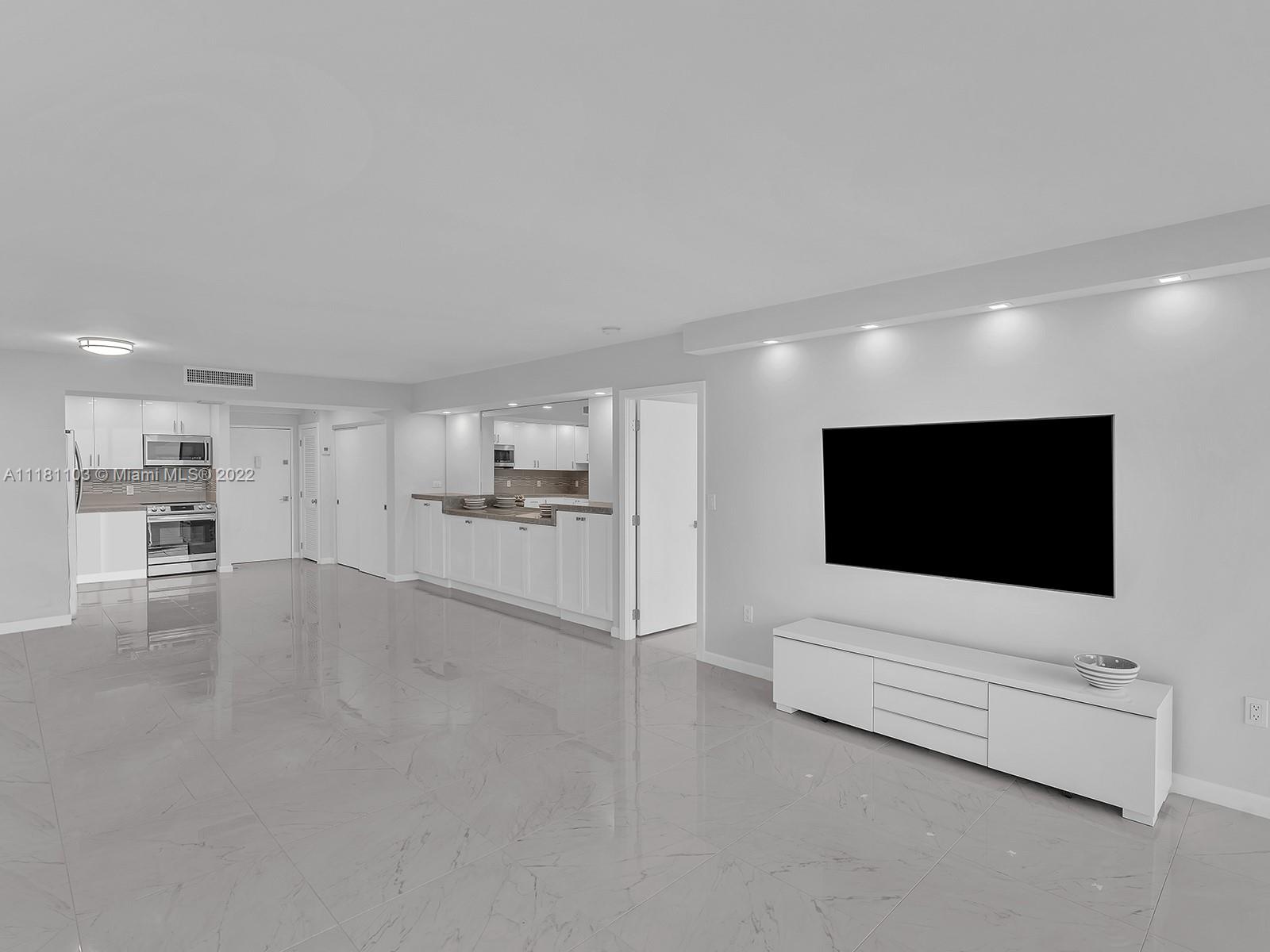 20515 E Country Club Dr Unit: 1849