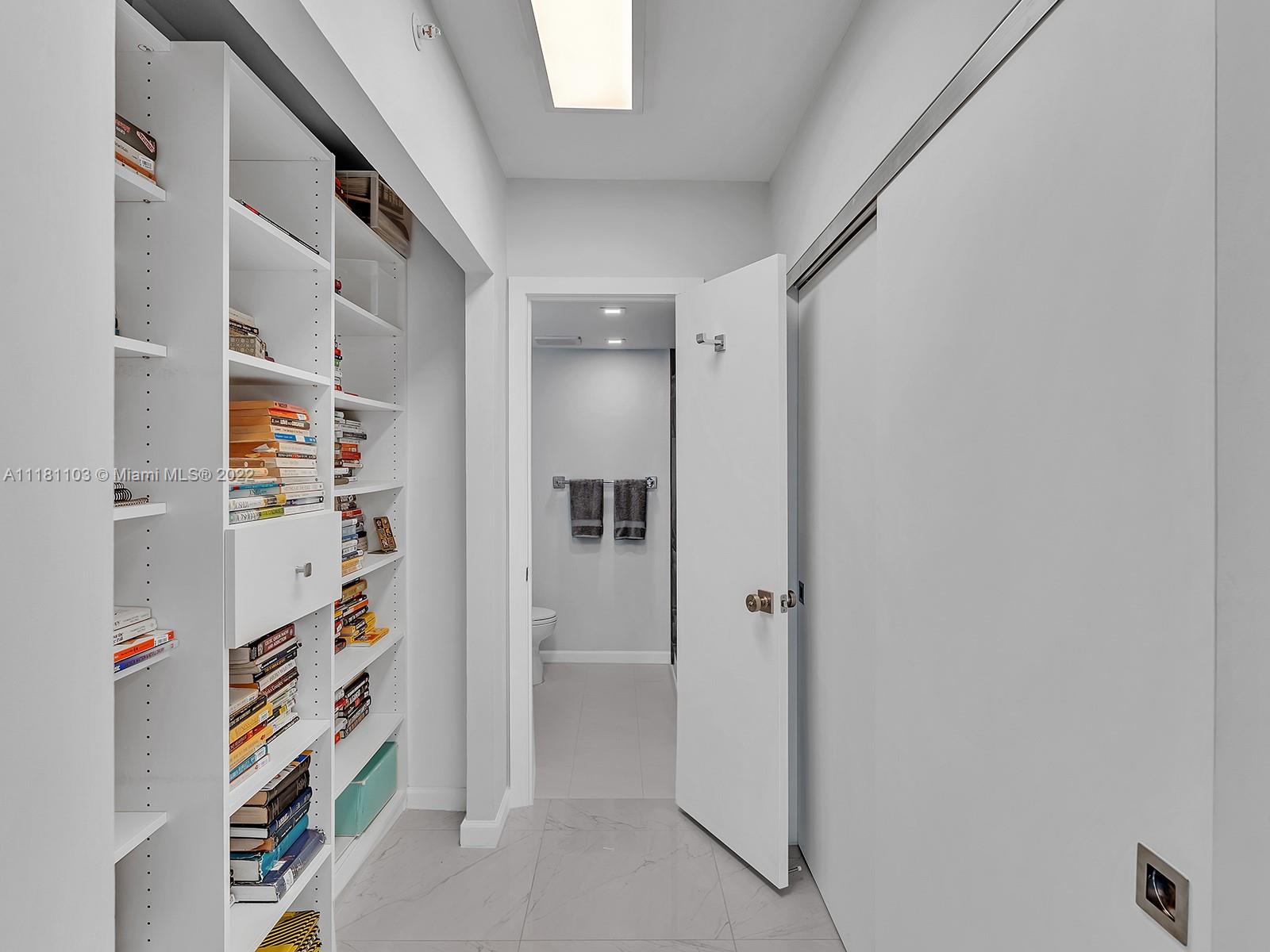 20515 E Country Club Dr Unit: 1849