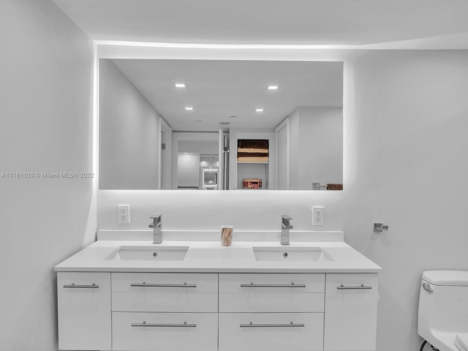 20515 E Country Club Dr Unit: 1849