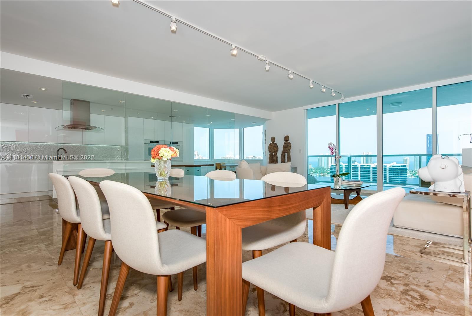 3201 NE 183rd St Unit: 2401