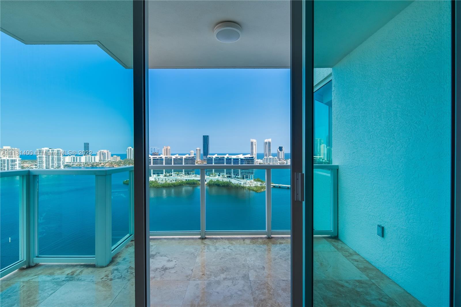 3201 NE 183rd St Unit: 2401