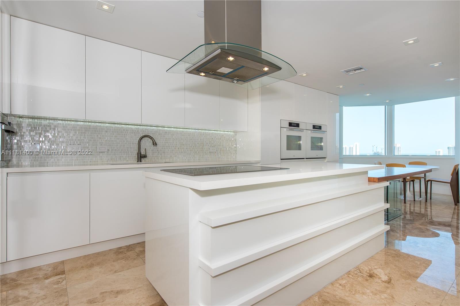 3201 NE 183rd St Unit: 2401