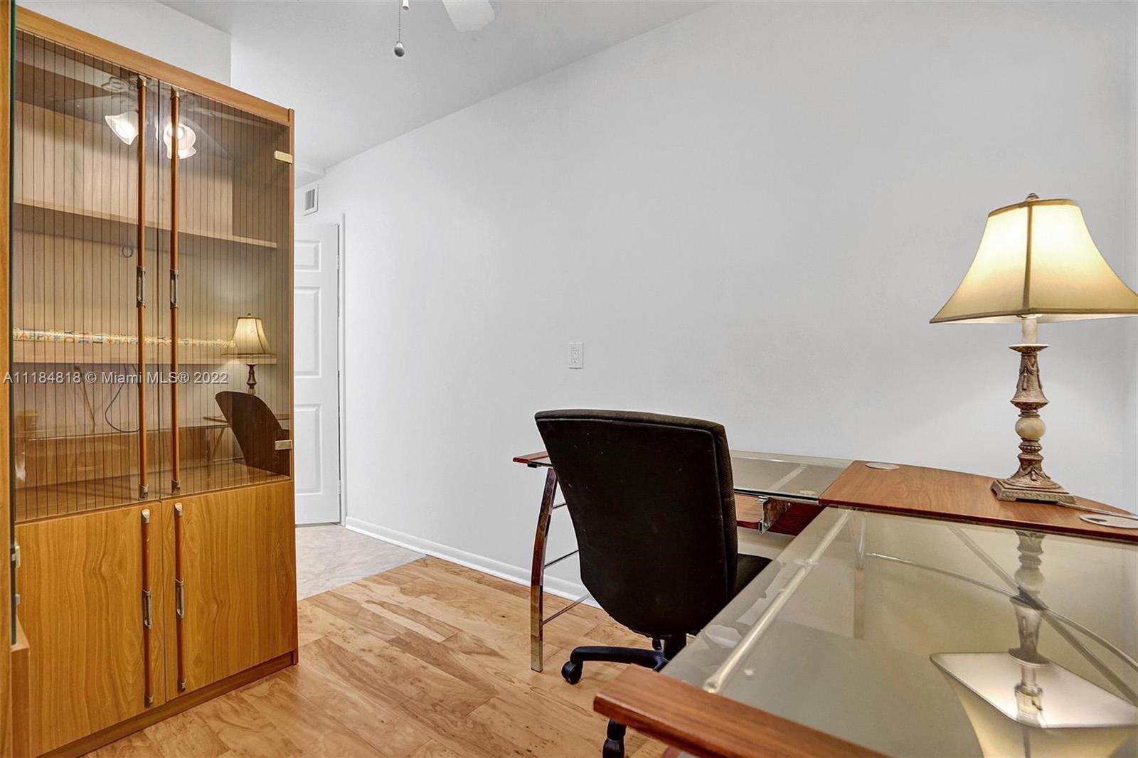1719 Whitehall Dr Unit: 103