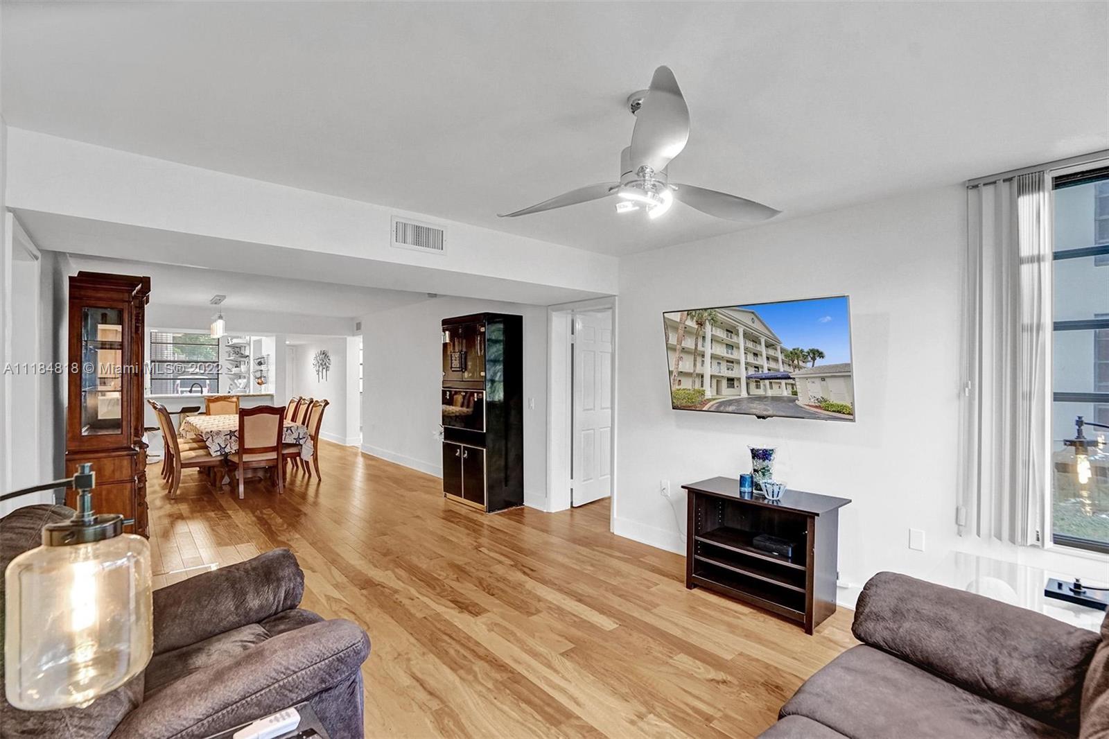 1719 Whitehall Dr Unit: 103