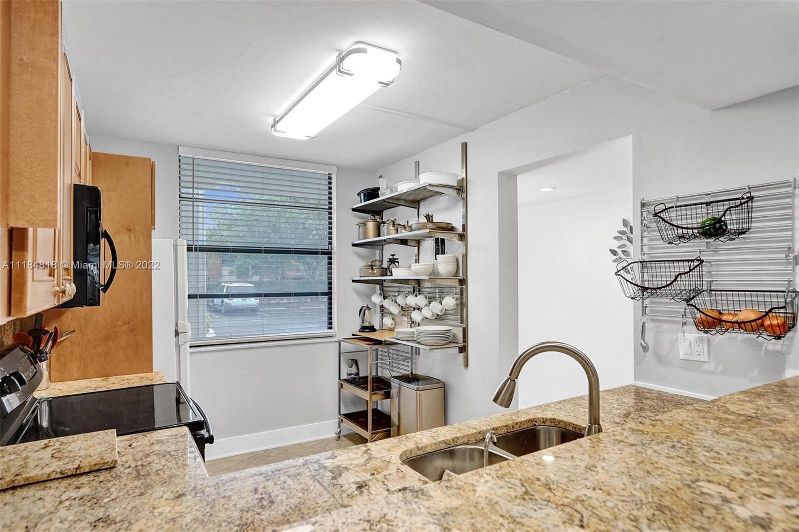 1719 Whitehall Dr Unit: 103