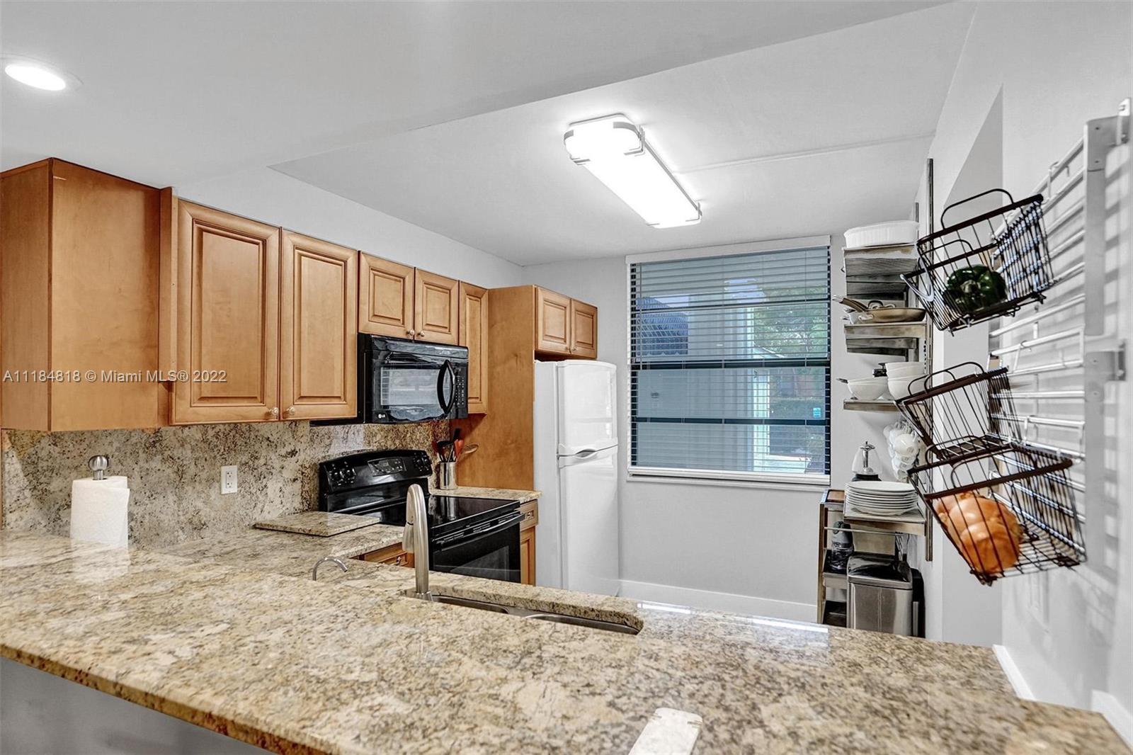 1719 Whitehall Dr Unit: 103