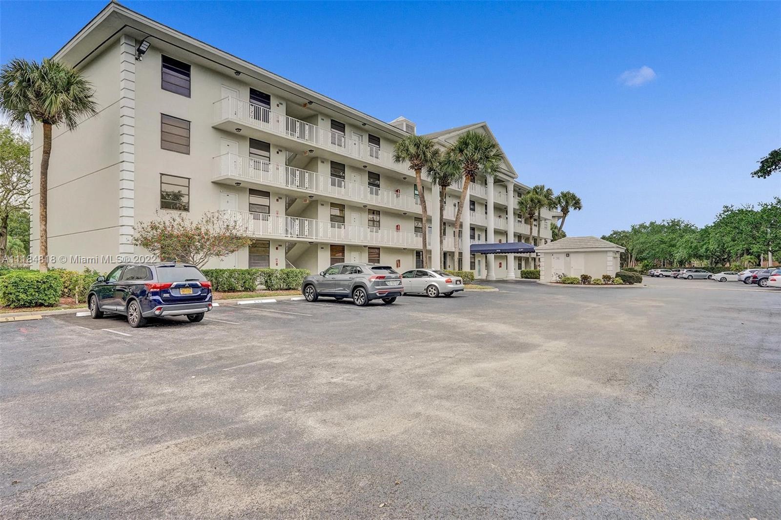 1719 Whitehall Dr Unit: 103
