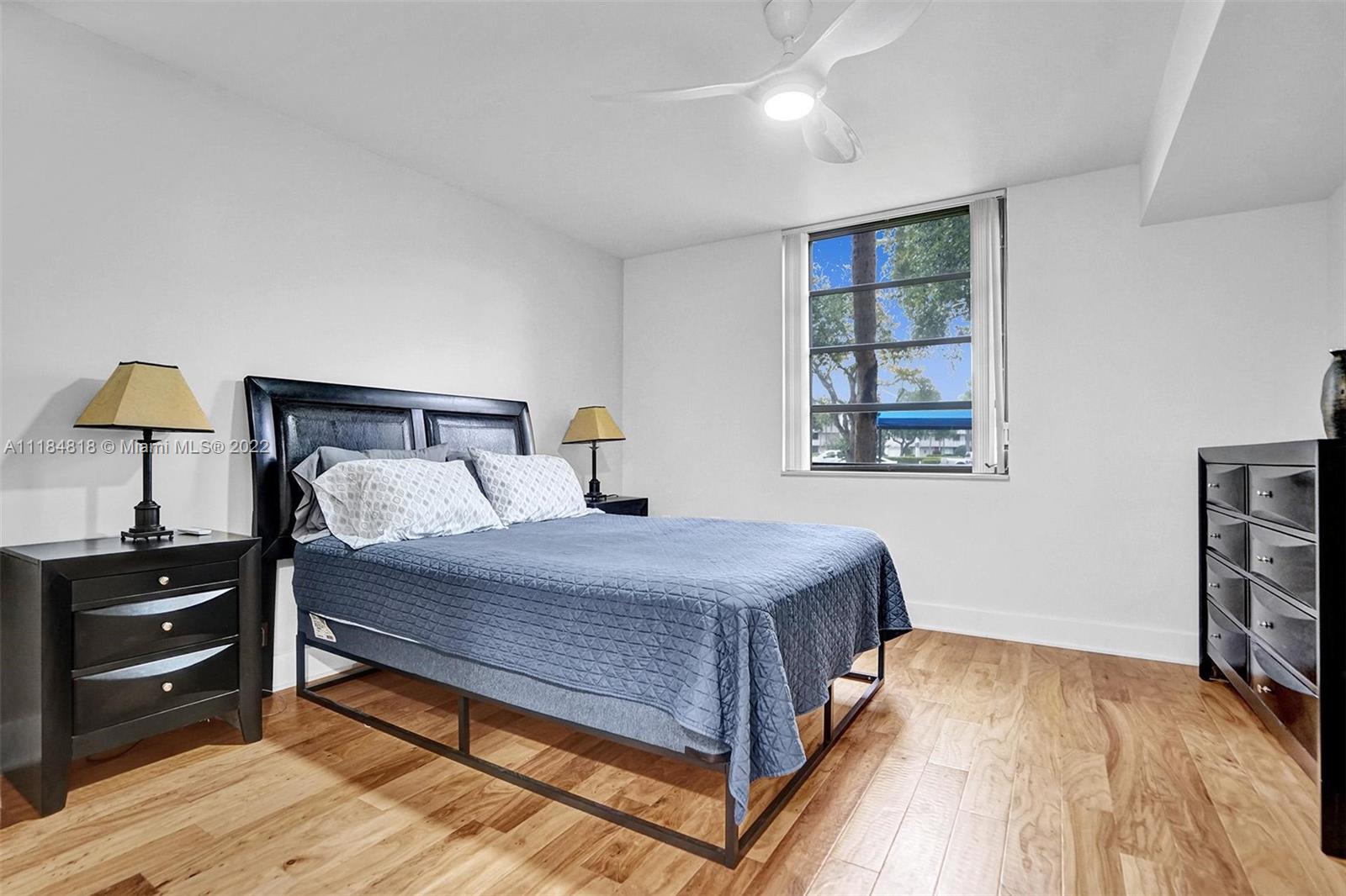 1719 Whitehall Dr Unit: 103