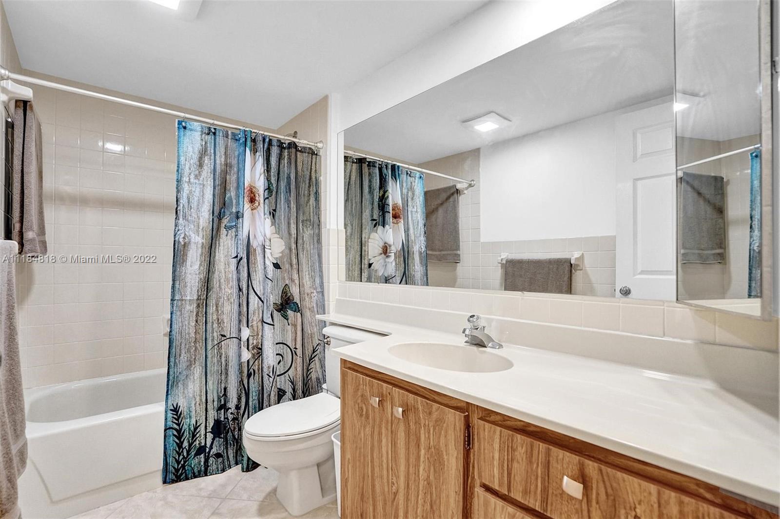 1719 Whitehall Dr Unit: 103