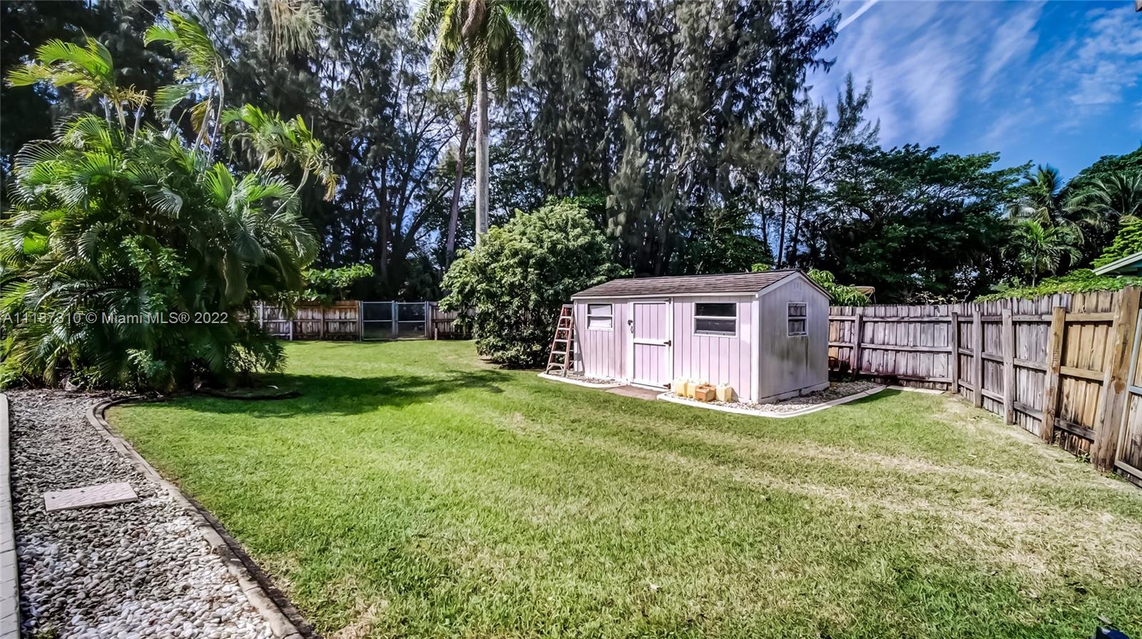 2130 SW 51st Ter